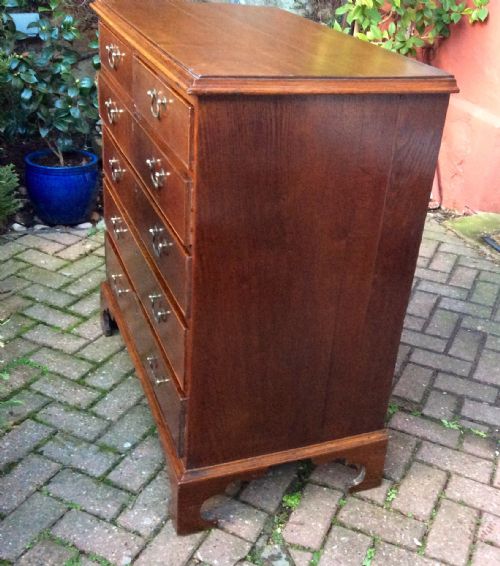 GEORGIAN OAK CHEST OF DRAWERS - ADDITIONAL PHOTO 2