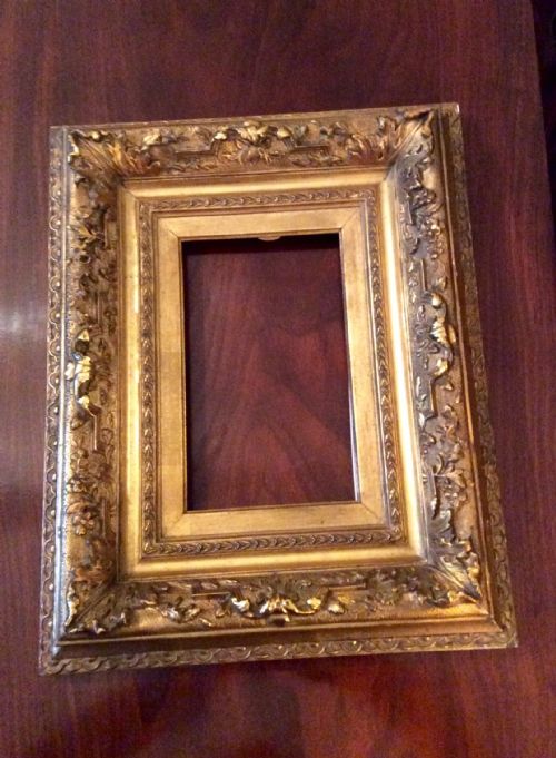 VICTORIAN GILT WOOD PICTURE FRAME - ADDITIONAL PHOTO 3