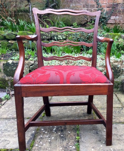 LARGE GEORGIAN ARM OR ELBOW CHAIR - ADDITIONAL PHOTO 3