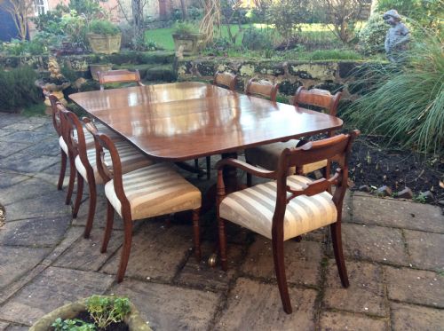 LARGE REGENCY PEDESTAL DINING TABLE - ADDITIONAL PHOTO 1