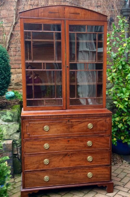 beautiful secretaire bookcase - CATEGORY: ANTIQUE BOOKCASES - DATED 1800