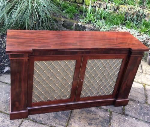 LOVELY MAHOGANY CHIFFONIER OR SIDEBOARD - ADDITIONAL PHOTO 2