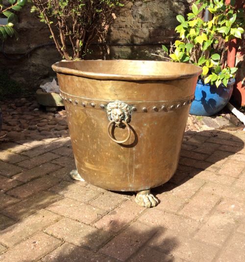 very large brass log bin - CATEGORY: ANTIQUE MISCELLANEOUS - DATED VICTORIAN