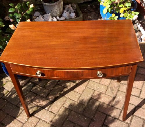 GEORGIAN MAHOGANY BOW FRONT SIDE TABLE - ADDITIONAL PHOTO 2