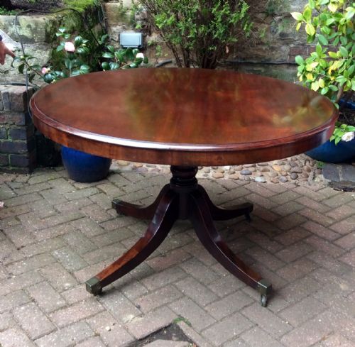 mahogany breakfast table - CATEGORY: ANTIQUE TABLES - DATED REGENCY