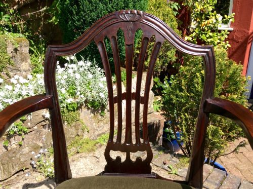 GEORGIAN ARMCHAIR ELBOW CARVER - ADDITIONAL PHOTO 1