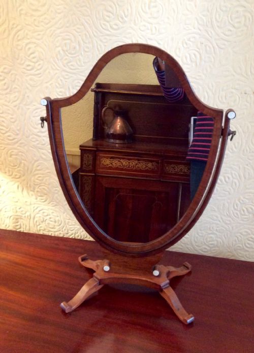 pretty mahogany shield mirror - CATEGORY: ANTIQUE MIRRORS - DATED EDWARDIAN