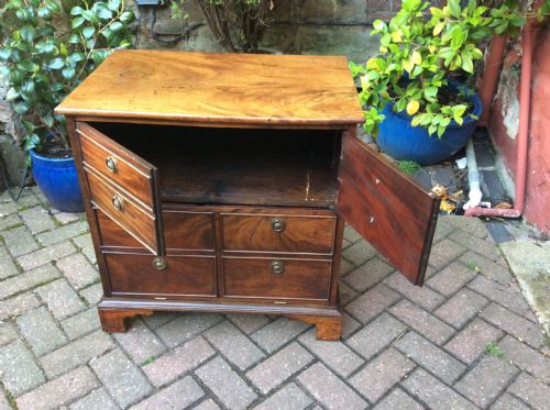 SMALL BEDSIDE CONVERTED COMMODE - ADDITIONAL PHOTO 2