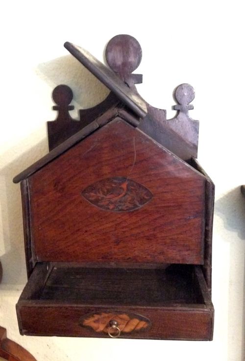 GEORGIAN OAK CANDLE BOX - ADDITIONAL PHOTO 1