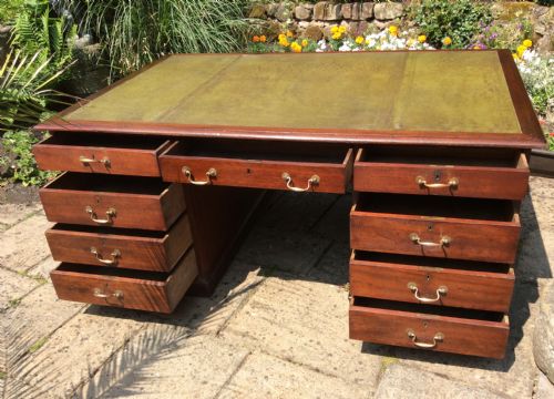 SUPERB LARGE MAHOGANY PARTNERS DESK - ADDITIONAL PHOTO 3