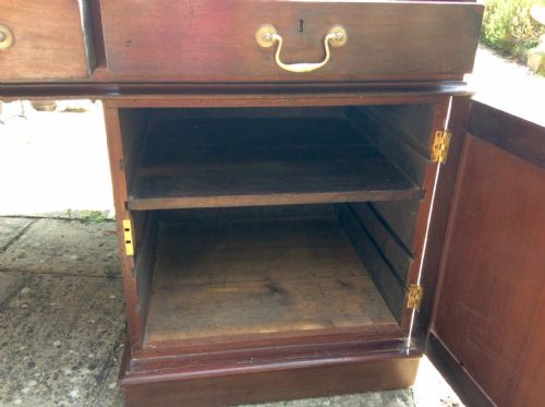 SUPERB LARGE MAHOGANY PARTNERS DESK - ADDITIONAL PHOTO 6