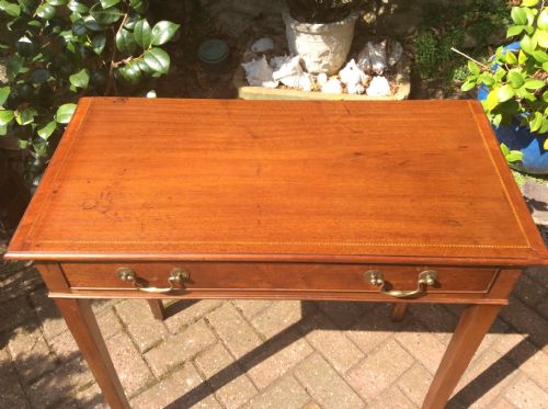 GEORGIAN MAHOGANY SIDE TABLE - ADDITIONAL PHOTO 1