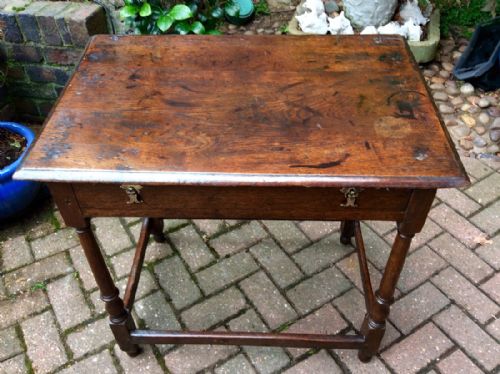 EARLY GEORGIAN OAK SIDE TABLE - ADDITIONAL PHOTO 2