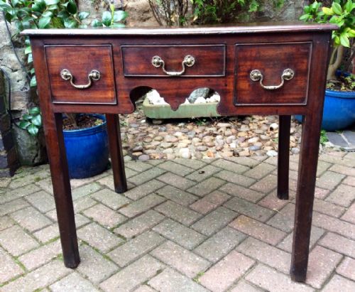 GEORGIAN MAHOGANY LOWBOY OR SIDE TABLE - ADDITIONAL PHOTO 2