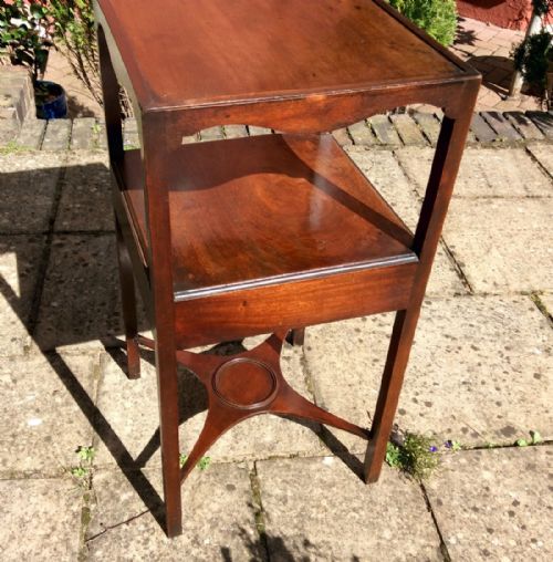 GEORGIAN MAHOGANY BEDSIDE TABLES OR SQUARE WASHSTANDS - ADDITIONAL PHOTO 2