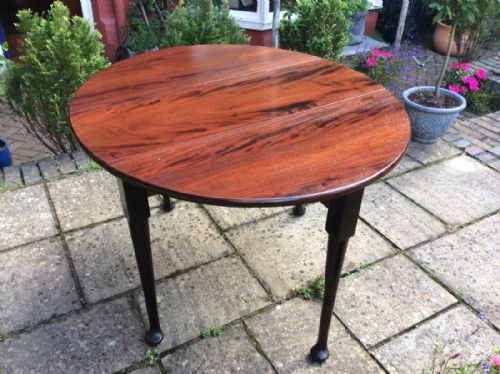 ELEGANT GEORGIAN SMALL DINING TABLE - ADDITIONAL PHOTO 3