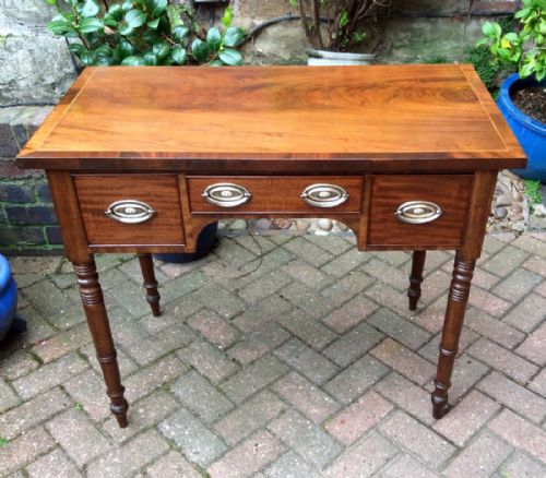 REGENCY DRESSING TABLE - ADDITIONAL PHOTO 1