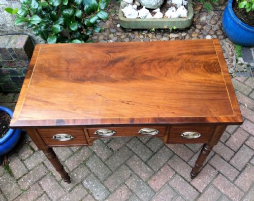 REGENCY DRESSING TABLE - ADDITIONAL PHOTO 3