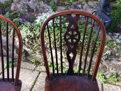 PAIR OF WINDSOR WHEELBACK CHAIRS - ADDITIONAL PHOTO 3