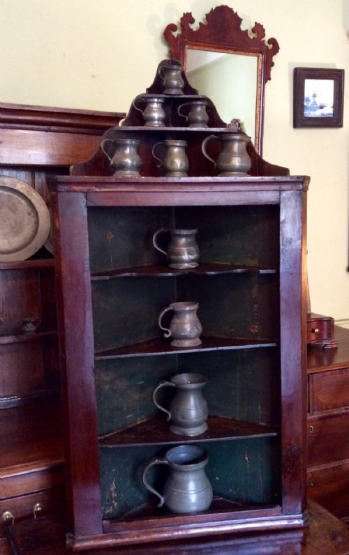 GEORGIAN OAK CORNER SHELVES - ADDITIONAL PHOTO 1