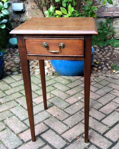 small georgian oak side table - CATEGORY: ANTIQUE TABLES - DATED 1800