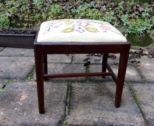 georgian mahogany dressing table stool - CATEGORY: ANTIQUE STOOLS - DATED 1800