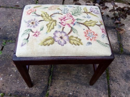 GEORGIAN MAHOGANY DRESSING TABLE STOOL - ADDITIONAL PHOTO 2