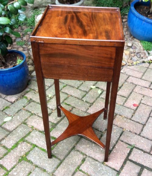 GEORGIAN BEDSIDE TABLE OR POT CUPBOARD - ADDITIONAL PHOTO 5
