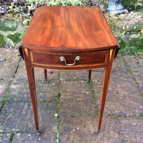 small georgian oval pembroke table - CATEGORY: ANTIQUE TABLES - DATED 1800