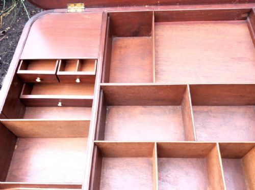 REGENCY MAHOGANY WRITING TABLE - ADDITIONAL PHOTO 7