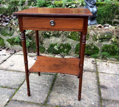 A VERY SWEET REGENCY OCCASIONAL OR BEDSIDE TABLE - ADDITIONAL PHOTO 2