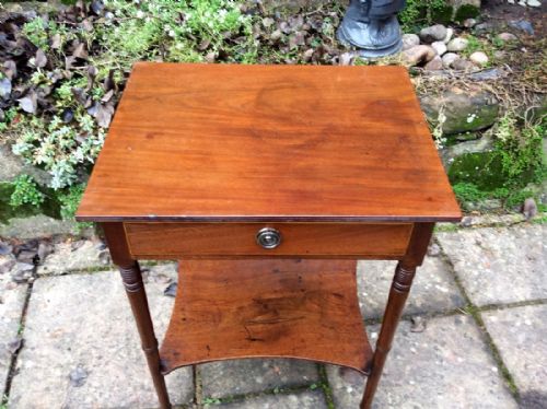A VERY SWEET REGENCY OCCASIONAL OR BEDSIDE TABLE - ADDITIONAL PHOTO 5