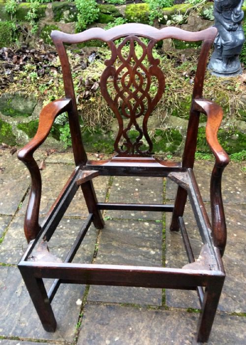 CHIPPENDALE PERIOD MAHOGANY CARVER ELBOW OR DESK CHAIR - ADDITIONAL PHOTO 4