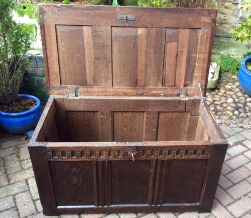 LATE 17TH C OAK COFFER - ADDITIONAL PHOTO 6