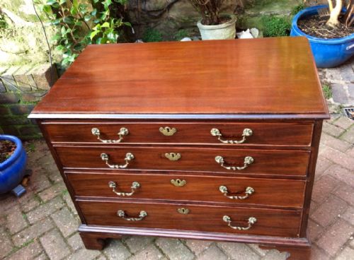 GEORGIAN CHEST OF DRAWERS - ADDITIONAL PHOTO 5