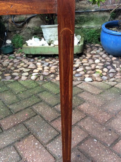 PRETTY GEORGIAN MAHOGANY SIDE TABLE - ADDITIONAL PHOTO 2