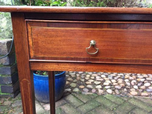 PRETTY GEORGIAN MAHOGANY SIDE TABLE - ADDITIONAL PHOTO 4