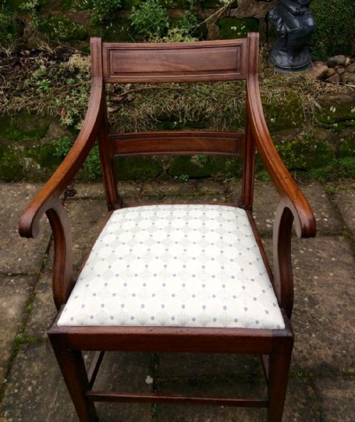 georgian carver elbow or desk chair - CATEGORY: ANTIQUE CHAIRS - DATED GEORGIAN