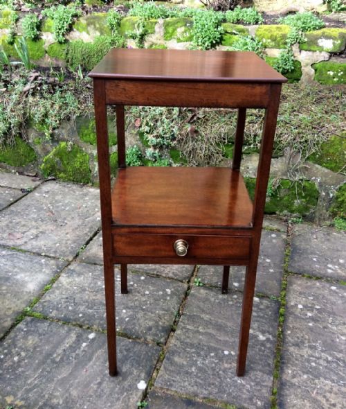 georgian bedside table - CATEGORY: ANTIQUE FURNITURE - DATED 1800