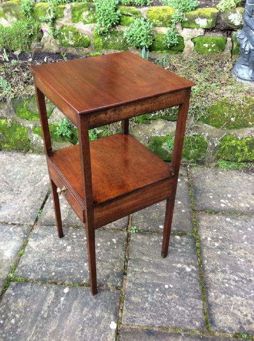 GEORGIAN BEDSIDE TABLE - ADDITIONAL PHOTO 1