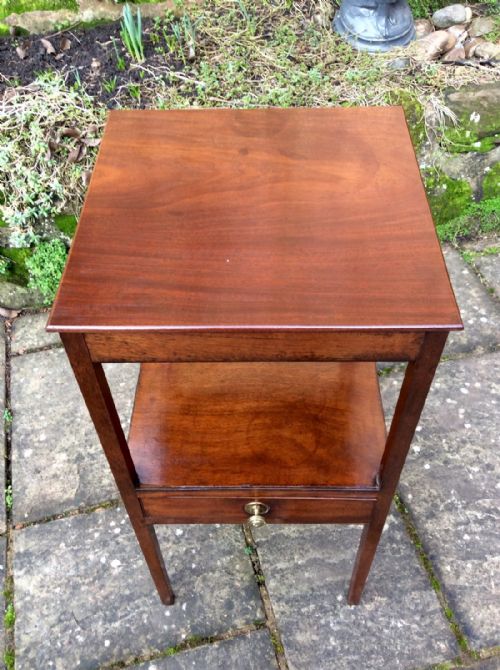 GEORGIAN BEDSIDE TABLE - ADDITIONAL PHOTO 4