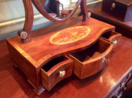 GEORGIAN SERPENTINE TOILET OR DRESSING TABLE MIRROR - ADDITIONAL PHOTO 1