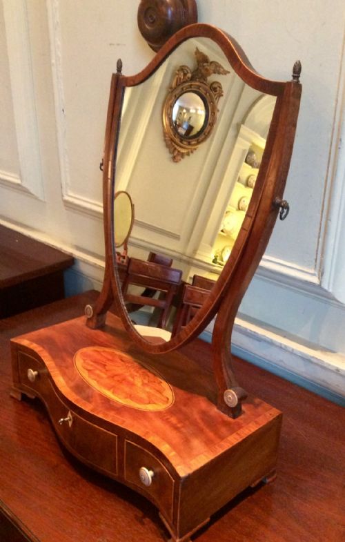GEORGIAN SERPENTINE TOILET OR DRESSING TABLE MIRROR - ADDITIONAL PHOTO 4