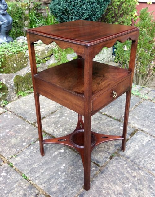 PRETTY GEORGIAN WASHSTAND - ADDITIONAL PHOTO 4