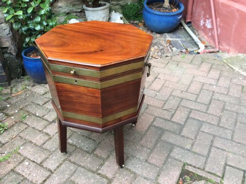 GEORGIAN WINE COOLER WITH ORIGINAL INTERIOR - ADDITIONAL PHOTO 7