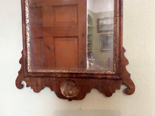 GEORGIAN WALNUT FRET FRAME MIRROR OF GOOD SIZE - ADDITIONAL PHOTO 1