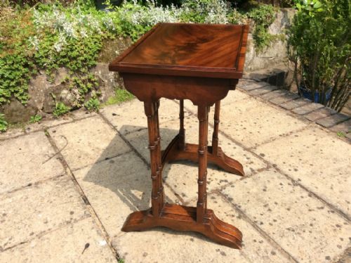 NEST OF 3 MAHOGANY TABLES - ADDITIONAL PHOTO 5
