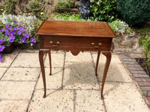 georgian style silver table - CATEGORY: ANTIQUE TABLES - DATED 1910