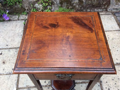 SMALL EDWARDIAN BEDSIDE TABLE - ADDITIONAL PHOTO 3