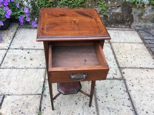 SMALL EDWARDIAN BEDSIDE TABLE - ADDITIONAL PHOTO 4